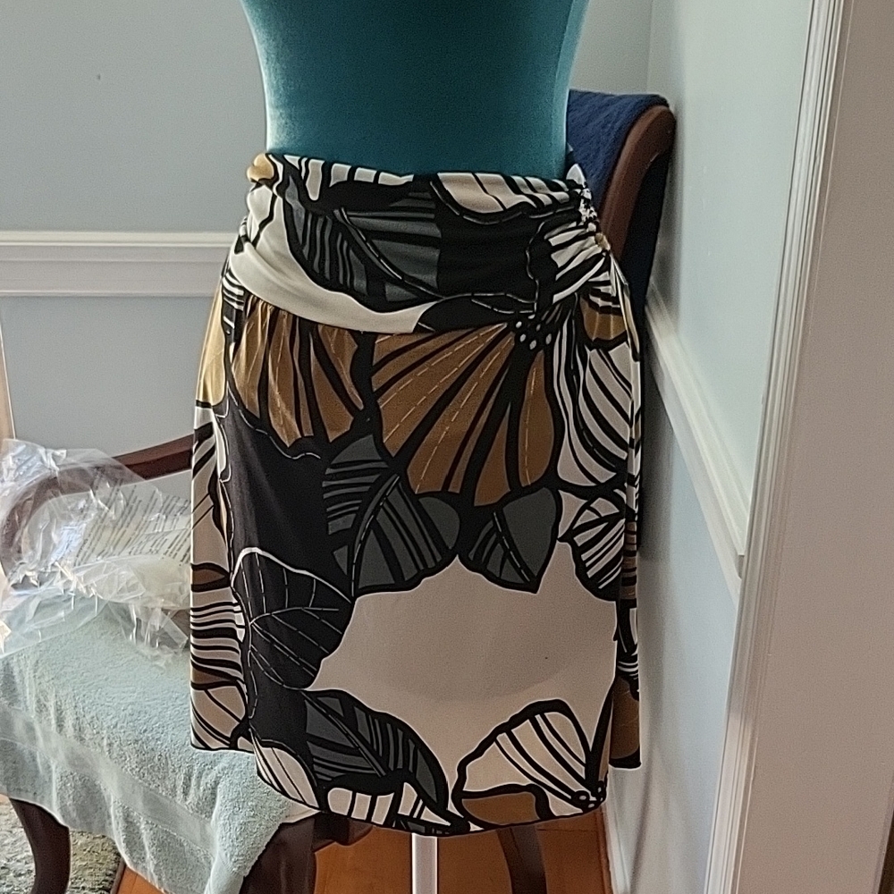 Stylish Multicolor Skirt